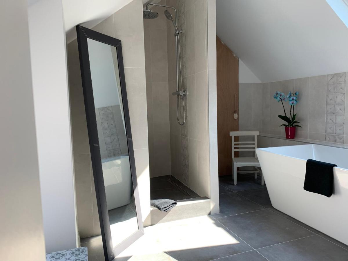 Le Moulin Bleu Bed & Breakfast Saint Cyr-sous-Dourdan Ngoại thất bức ảnh